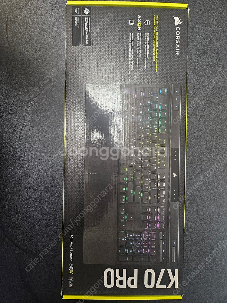 커세어 k70 풀윤활작 판매합니다.--0