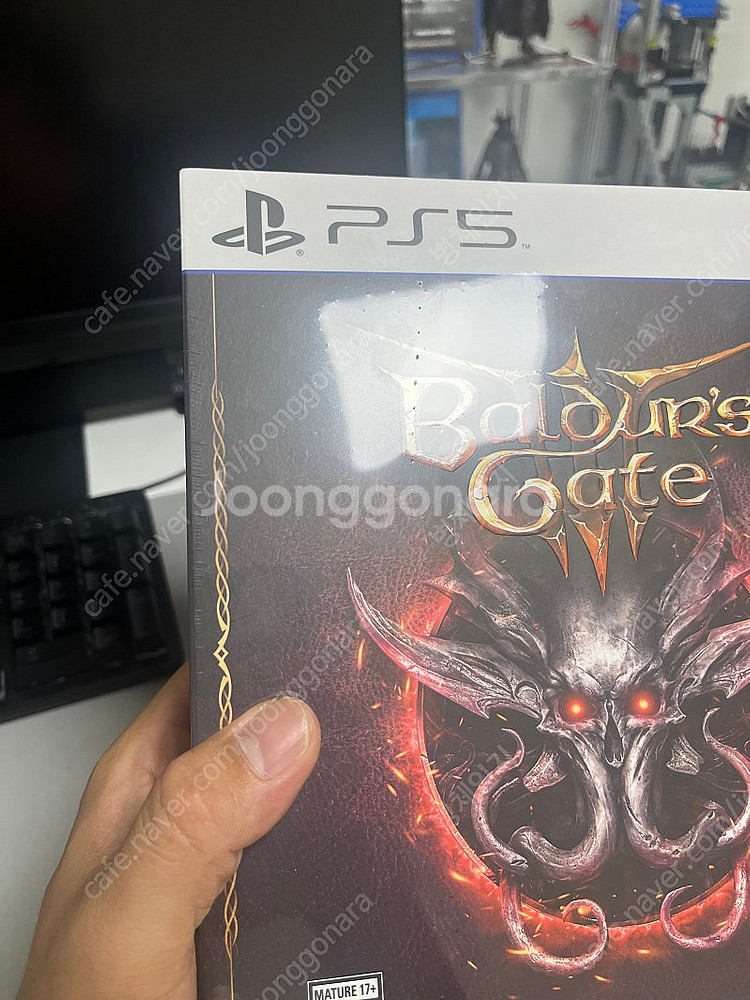 Ps5 발더스 게이트3 북미 미개봉 처분합니다(하자있음...--1