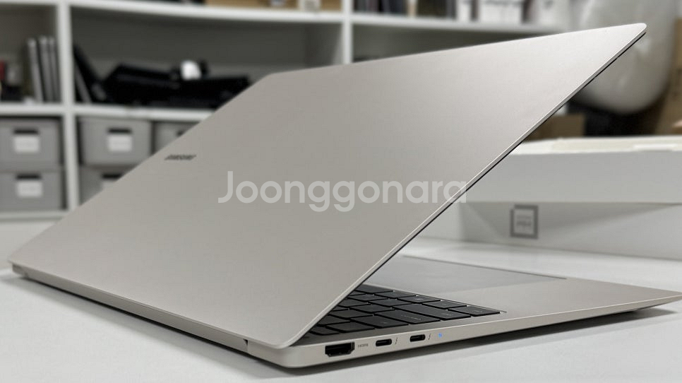 [삼성]갤럭시북3 프로 NT960XFG-KD72E i7...--2