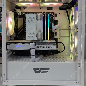 RTX4060 7500F 올화이트 컴퓨터 팔아요