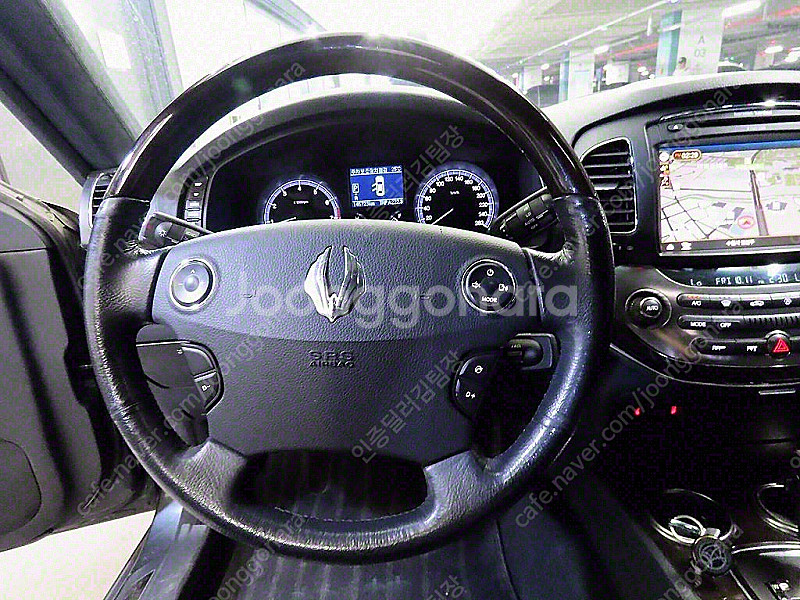 KG모빌리티(쌍용) 뉴체어맨W 가솔린 4WD CW600...--7