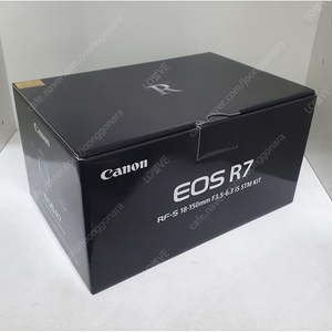 캐논정품 EOS R7 + 18-150 KIT 미개봉 팝니다.