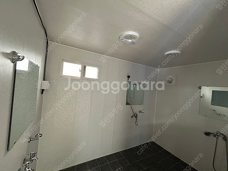 3m x 3.5m 샤워장 컨테이너 판매해요. ( 샤워실...--1