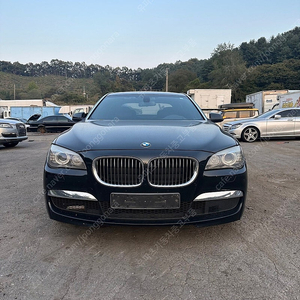 BMW F02 740Li M패키지 부품 각개합니다