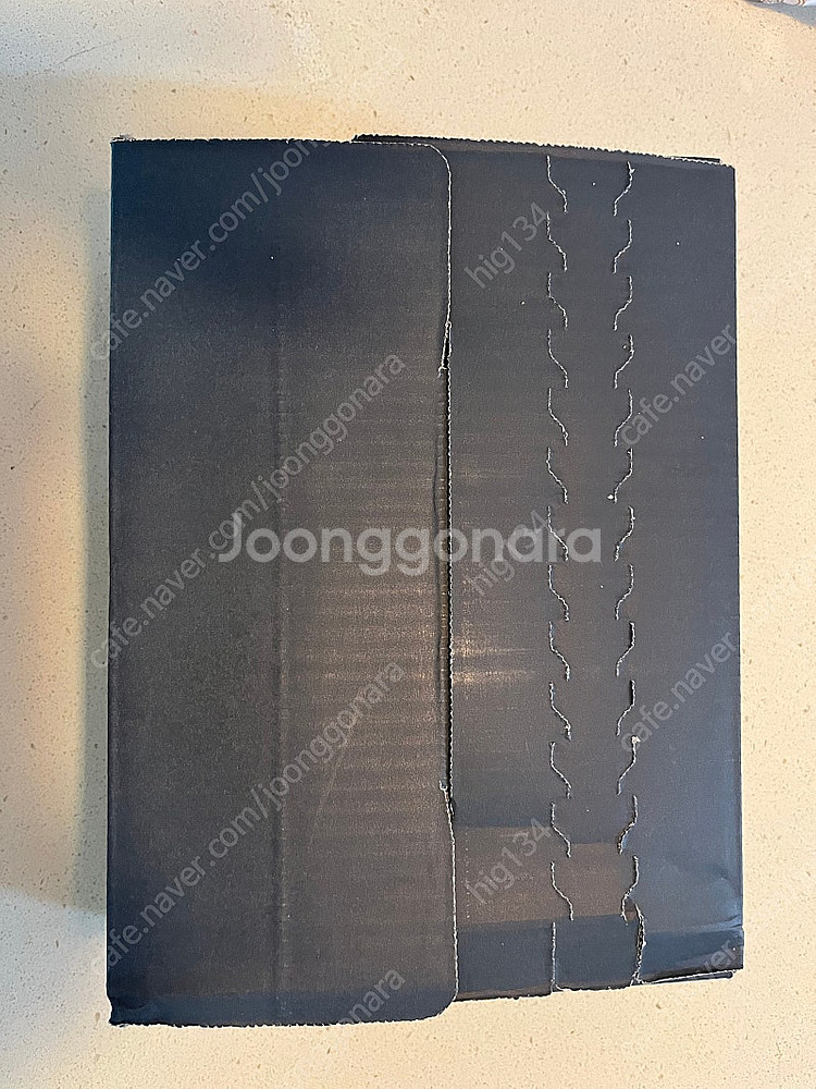 휴먼메이드 티셔츠 s판매합니다--2