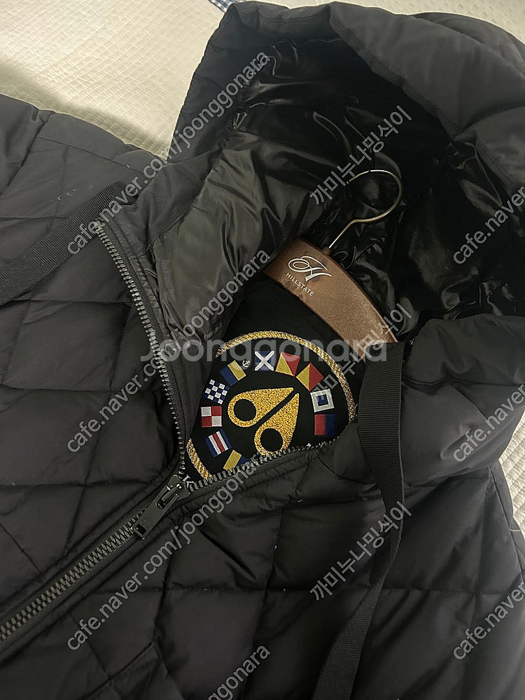 무스너클 경량 론패딩--1