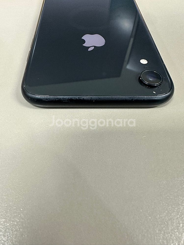 아이폰XR 64기가 블랙색상 배터리 80% 상태좋은단말...--5