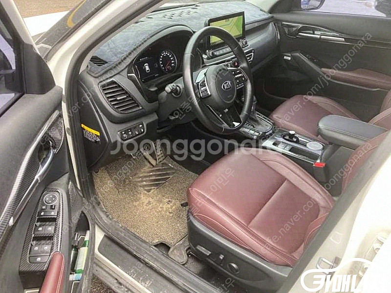 [기아]셀토스 가솔린 1.6 터보 4WD 노블레스 (0...--8