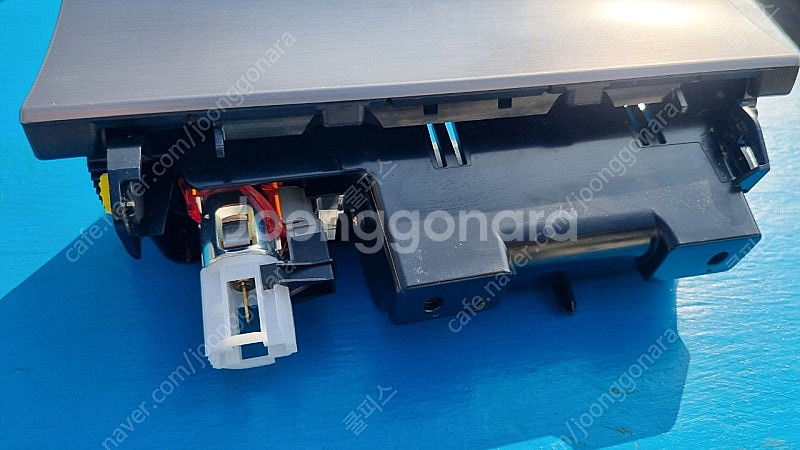 파사트 CC 뉴CC 프론트 시거잭 트림 판매--2