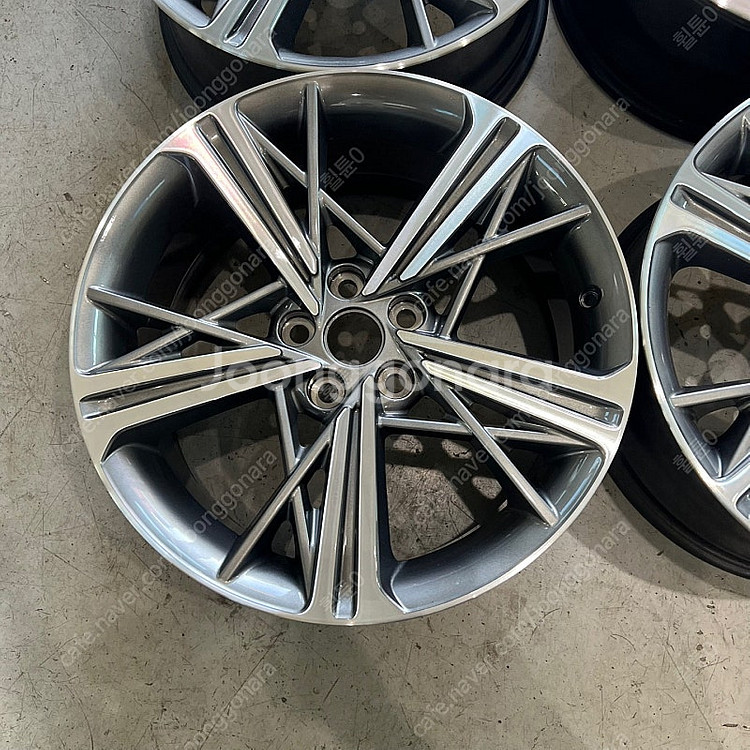 [ 추천 ] 신형 GENESIS G70 19인치 순정 ...--1