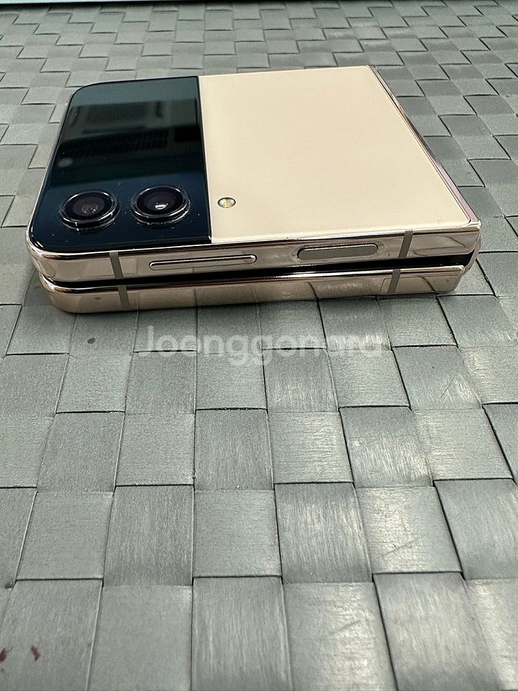 (LG U+)갤럭시Z플립4 256기가 골드 외관S등급 ...--3