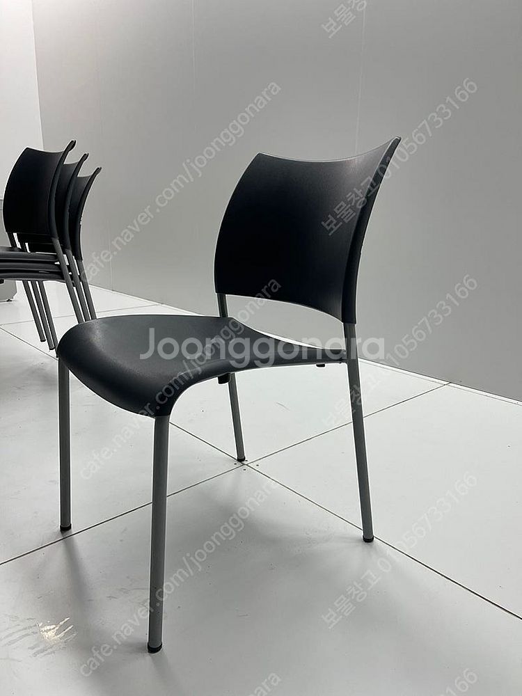 학원책상 요즘 기본 W700xD500짜리 (의자도 있어...--8