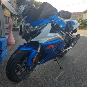 상태좋은 gsx r 1000