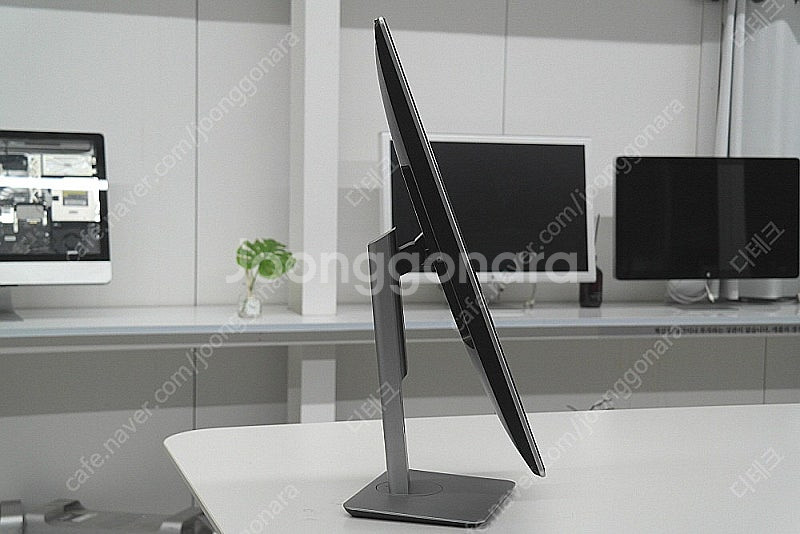 DELL UZ2315HF/23"/화면회전/피벗 LED/...--2
