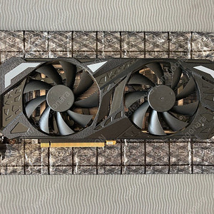 지포스 RTX2070 8G