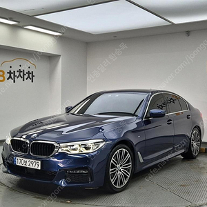 BMW5시리즈 (G30) 520d M 스포츠 플러스 (5인승)중고차 할부 리스 카드 저신용자 전액할부 가능합니다