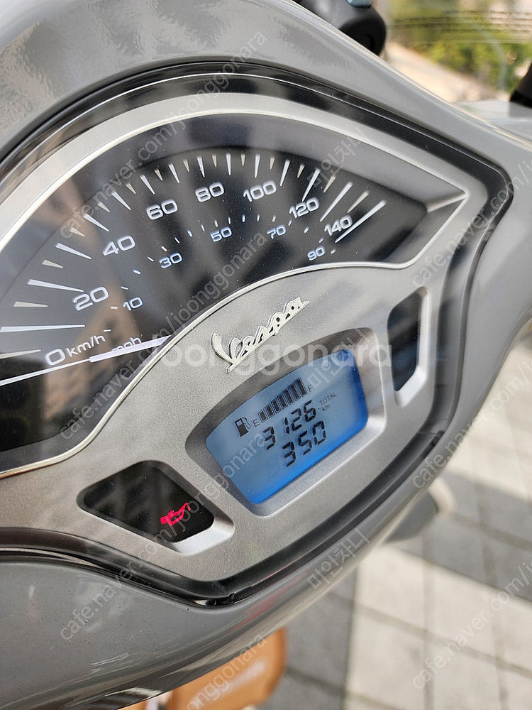 베스파 프리마베라 피크닉에디션 3000km대--3