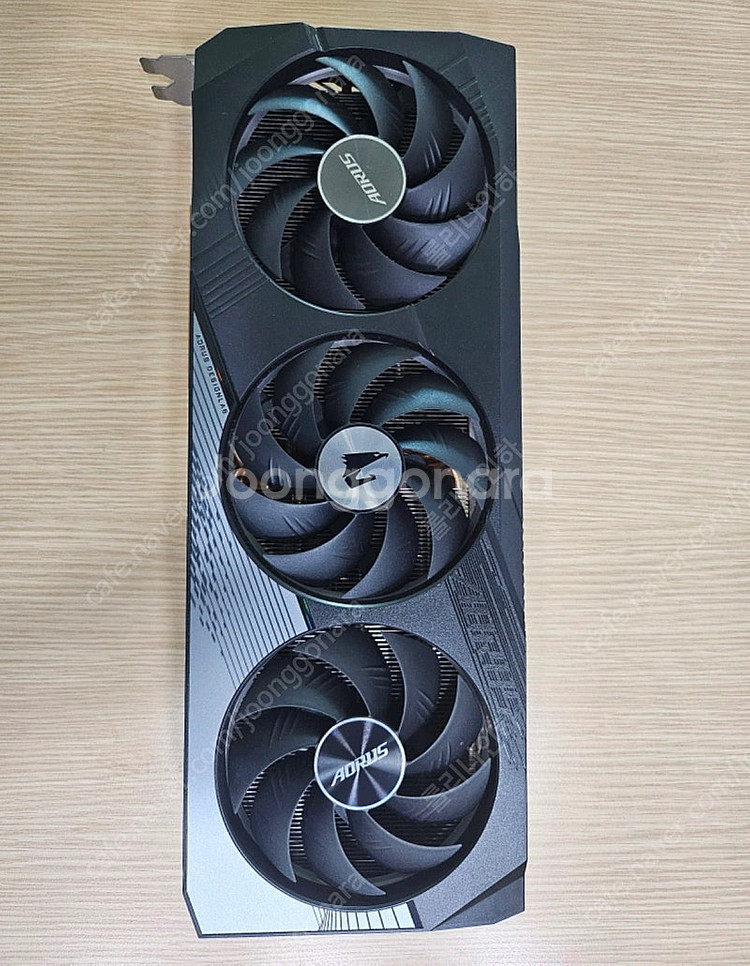 라데온 RX7900XTX GIGABITE AORUS E...--0