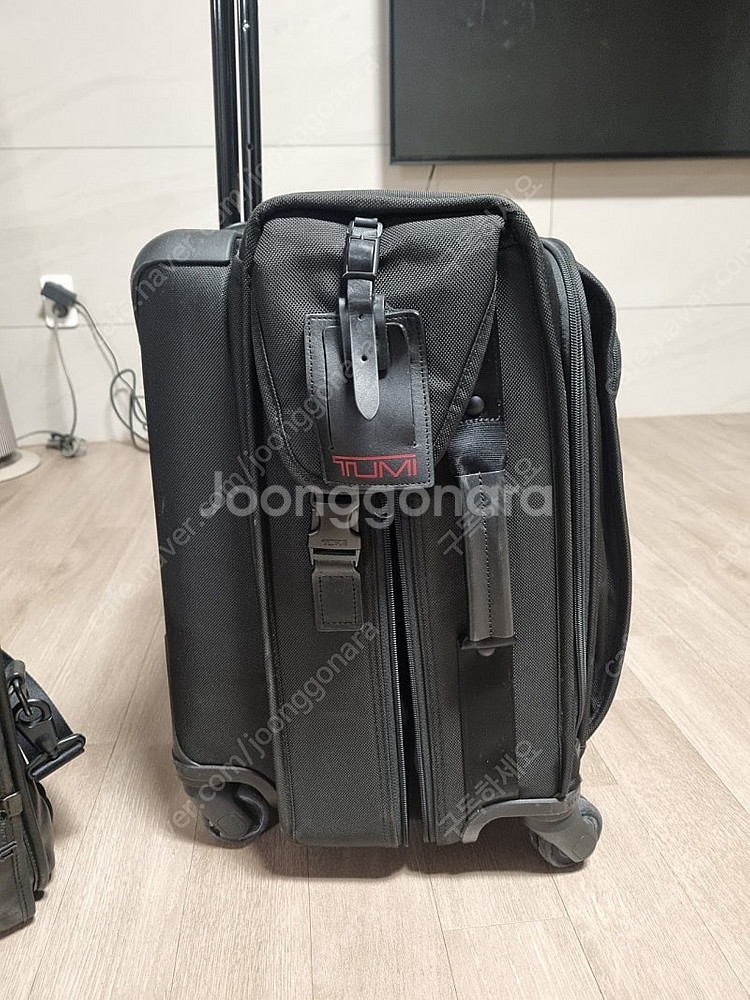 투미 가먼트캐리어 양복가방 수트캐이스--1