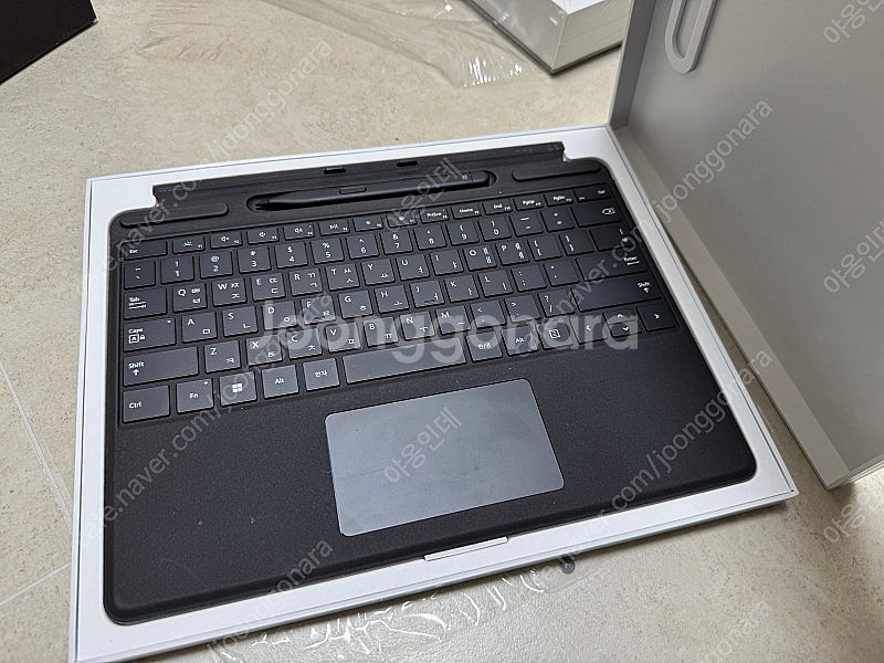 서피스 프로9 i7 16g 512g 그라파이트 + 시그...--5