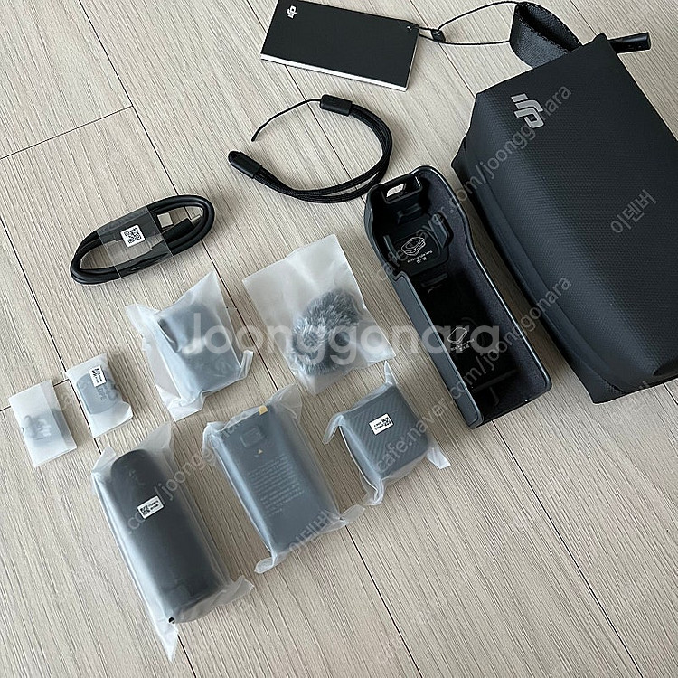 (미사용) DJI 오즈모포켓3 크리에이터콤보 구성품 판...--1