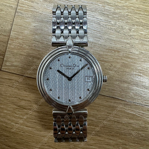 디올 (Dior) D69-100 Silver Dial Watch