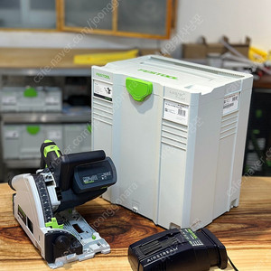 페스툴 FESTOOL TSC 55 REB 플런지쏘 + 배터리세트