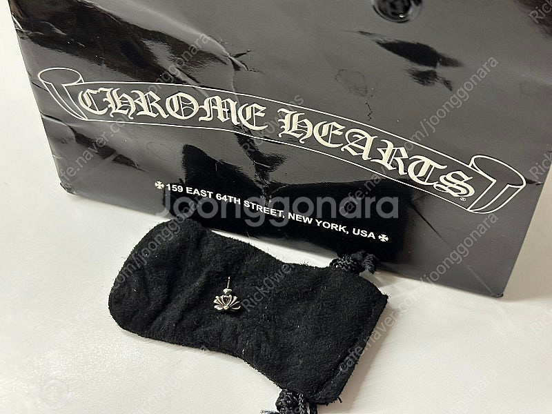크롬하츠 CH 플러스스터드 이어링 Chrome Hear--2