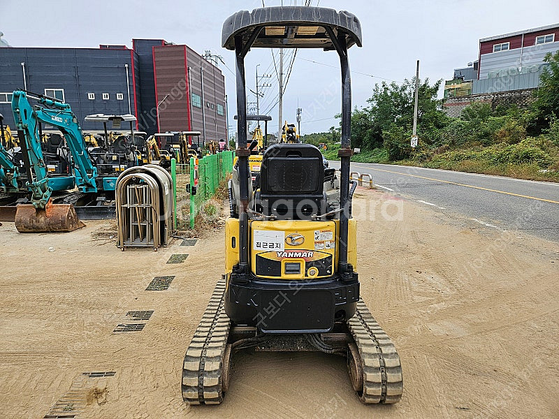 중고미니굴삭기 얀마 VIO17 포크레인 15년식 버켓3...--2
