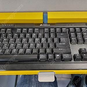 커세어 K70 MK.2 LOW PROFILE 커세어 K70 LP 은축 정식 한글 풀박스 팝니다.