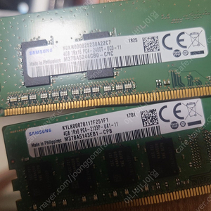 ddr4 4g ram두개 일괄 만오천 택배비별도