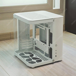 Jonsbo 존스보 TK-1 PC 케이스 판매