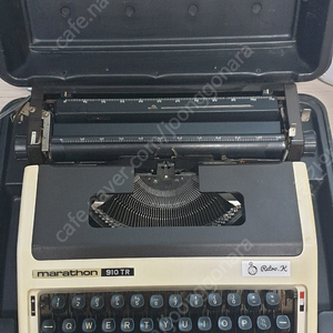 마라톤 한글타자기 910TR