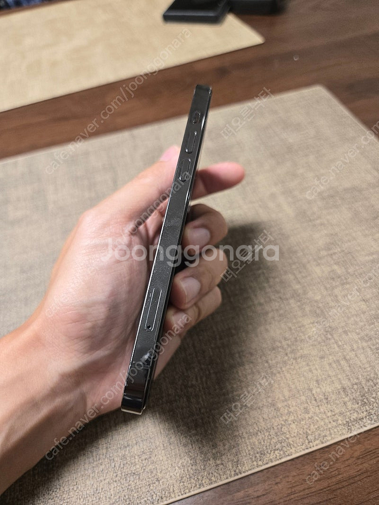 아이폰 12pro 256gb 벨킨충전기 포함--1