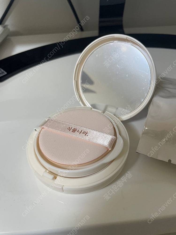 식물나라 선쿠션 뽀얀쌀 생기톤업 선 쿠션--1