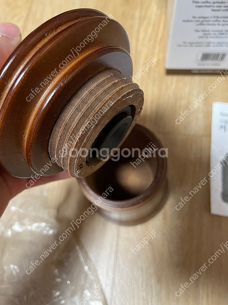 Comac 코맥 세라믹날 커피그라인더 갈색(원통) M8...--2
