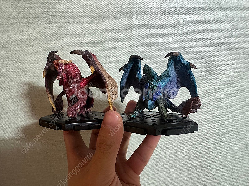 몬스터헌터 피규어 스탠다드 피규어 테오, 나나 세트로 택포 3.9에 팝니다.--0