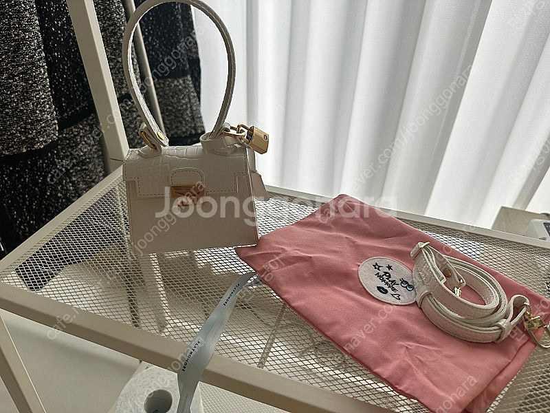 노모어플레이 마이크로캔디백--1