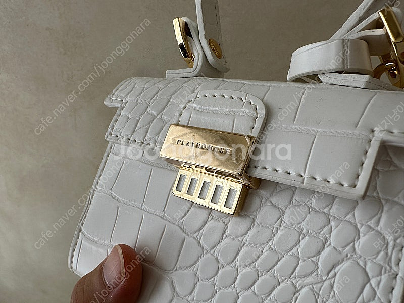 노모어플레이 마이크로캔디백--2