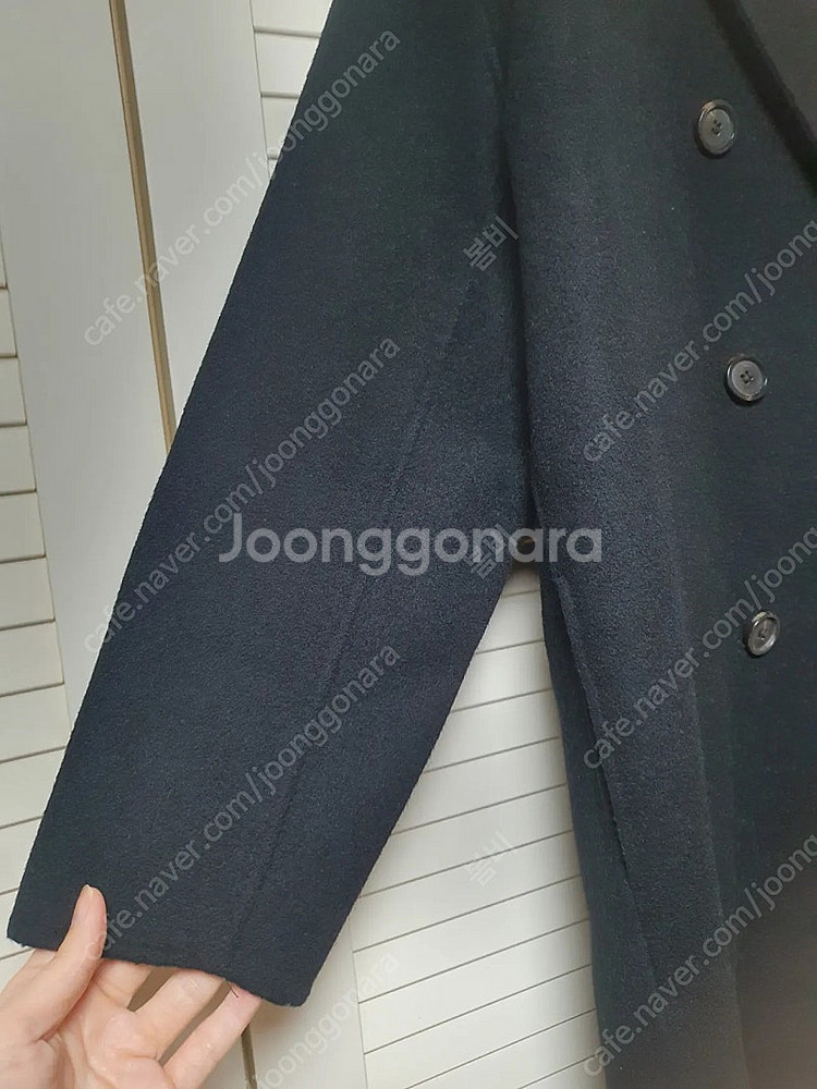 퀄좋은 코인코즈 오버핏 롱코트 판매합니다.--3