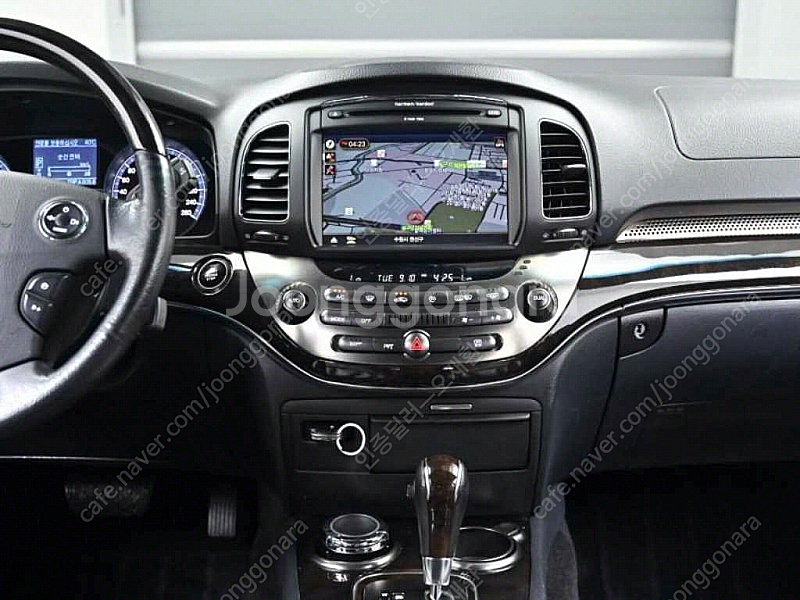 KG모빌리티(쌍용) 뉴체어맨W 가솔린 4WD CW600...--6