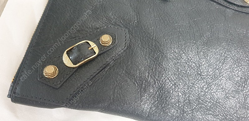 [정품] 발렌시아가 클러치 판매합니다--4