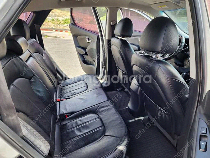 현대 투싼iX 2WD VGT LX20 최저가 판매합니다...--9