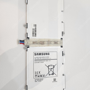 갤럭시탭4 SM - T530 배터리 팝니다