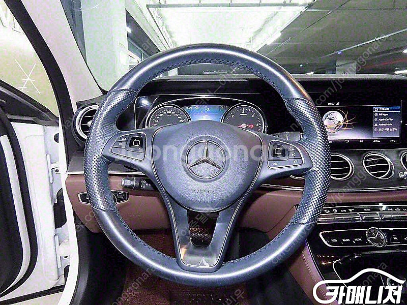 [벤츠]E-클래스 W213 E220d 아방가르드 | 2...--7