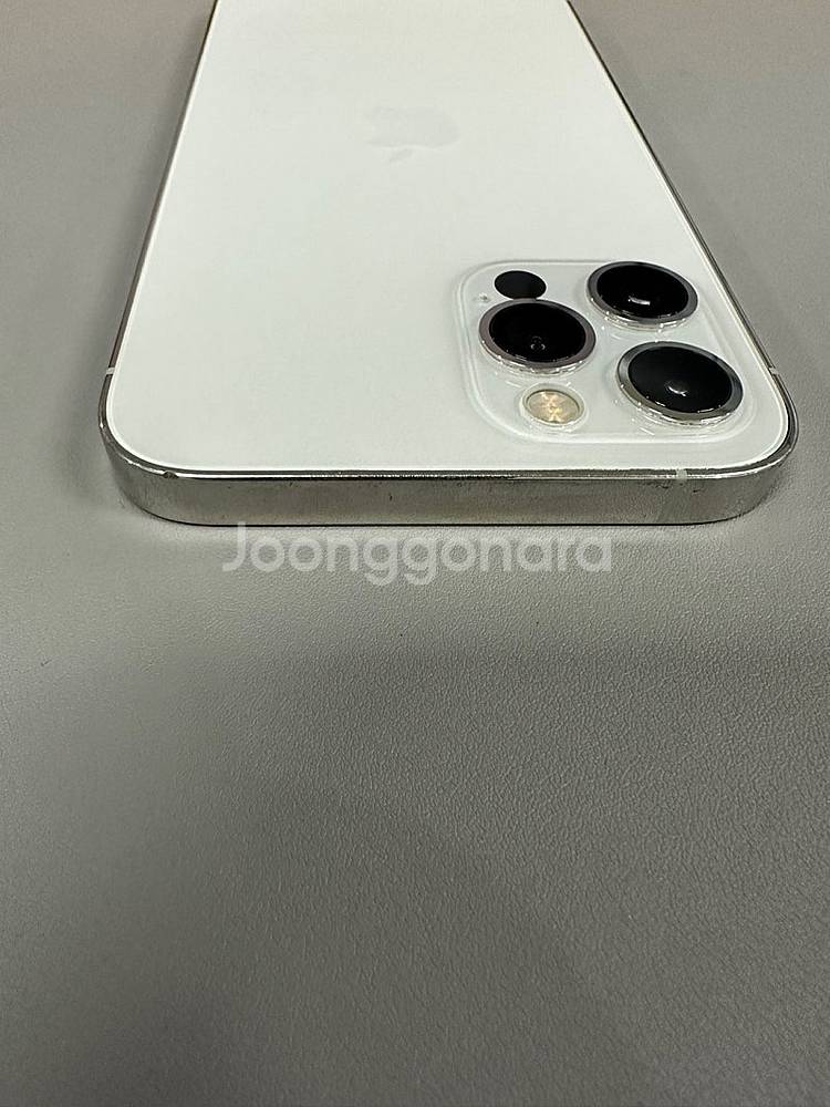 아이폰12프로 128기가 화이트색상 파손없는 가성비 좋...--5