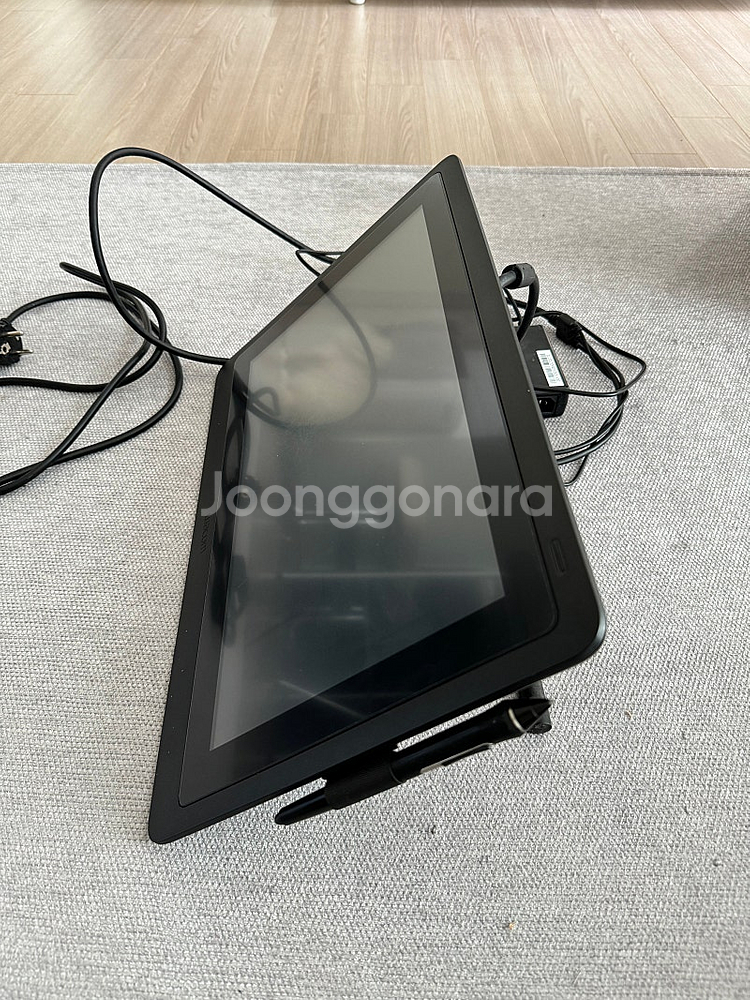 와콤 신티크 16인치(DTK 1660) 팝니다.--1