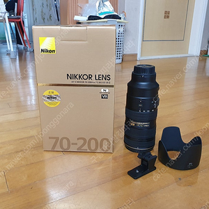 니콘 70-200n vr 2.8 렌즈 팝니다