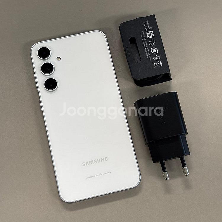 갤럭시S23FE 크림색상 256용량 24년1월개통 미파...--0