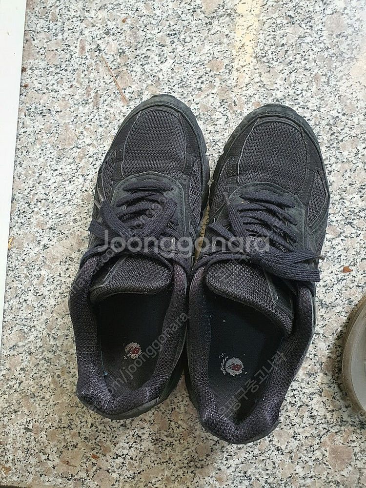 뉴발란스 990v4 트블 260사이즈--0